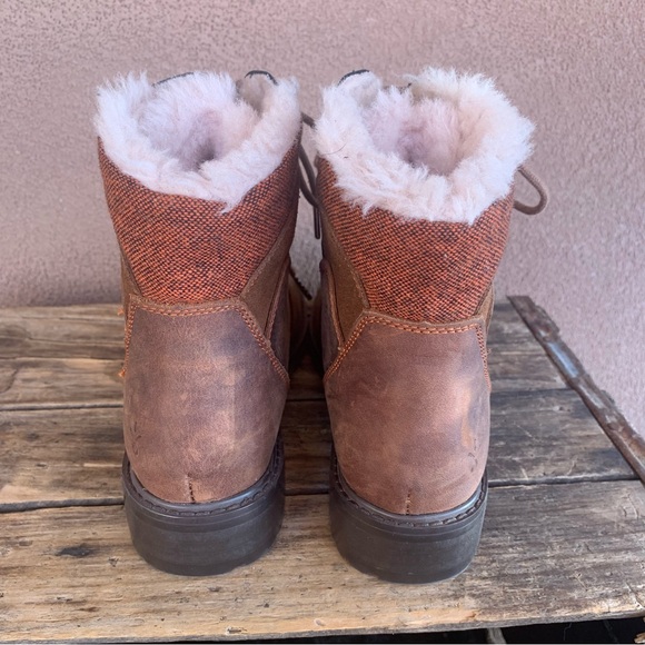 Emu Australia Primrose Sands Waterproof Lace-Up Boot - Picture 4 of 7